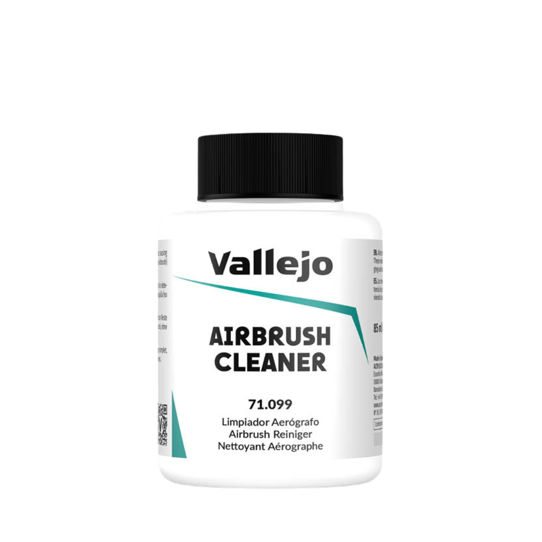 Vallejo Airbrush Cleaner – Acrylic airbrush maintenance fluid for paint removal and lubrication