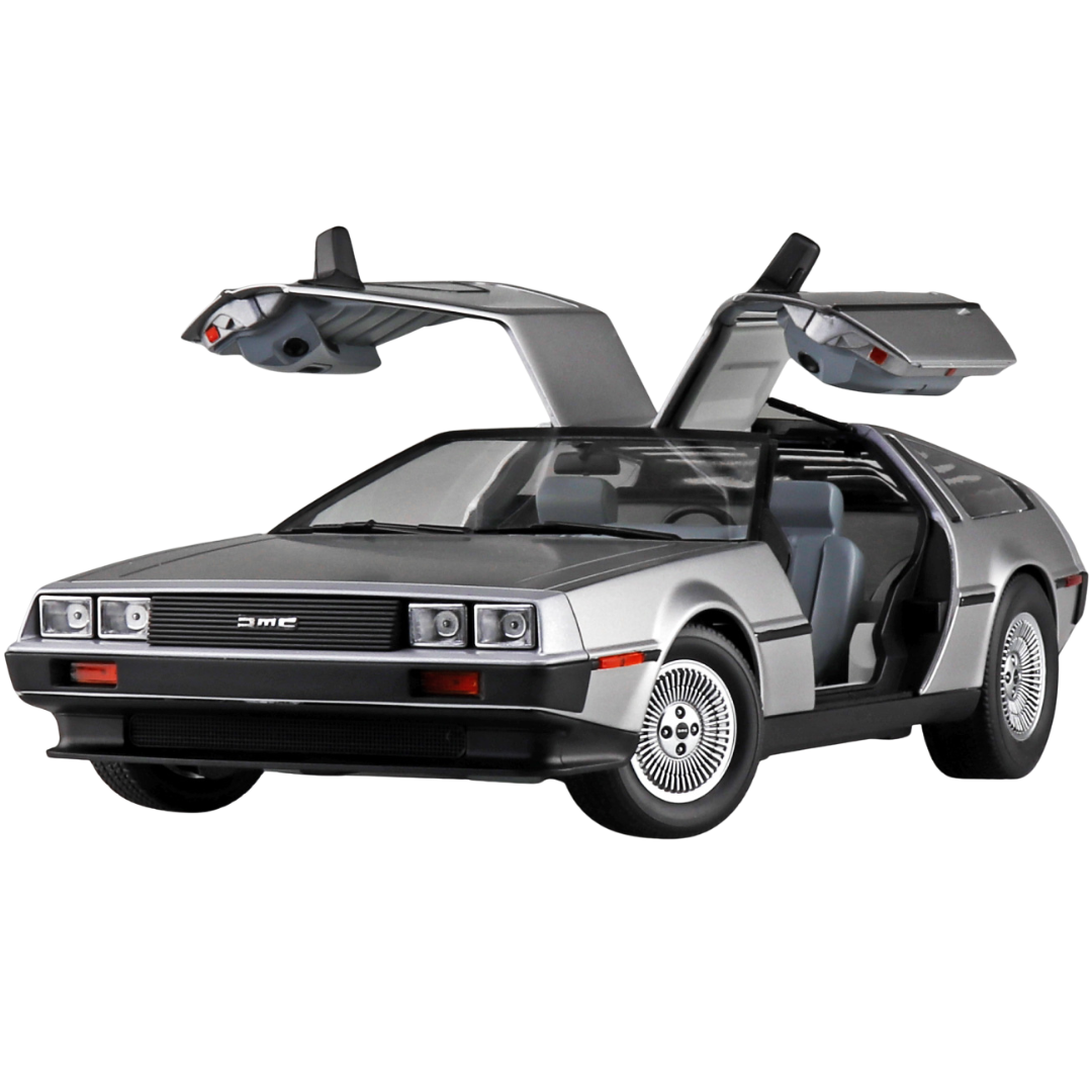 Aoshima 1/24 '82 Delorean DMC-12 model kit box and built gull wing display car