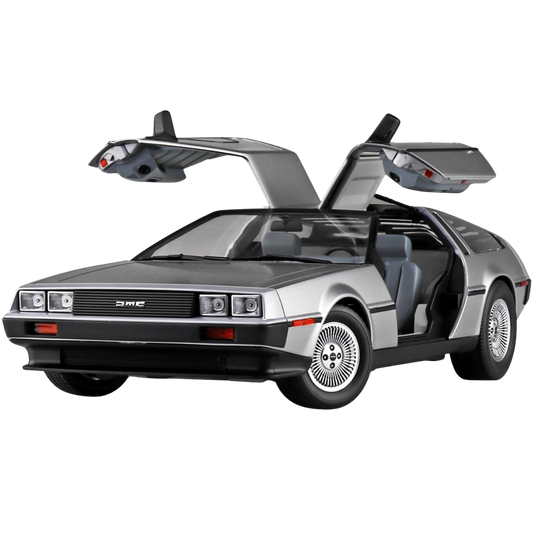 Aoshima 1/24 '82 Delorean DMC-12 model kit box and built gull wing display car