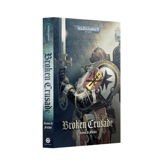 Broken Crusade Paperback cover with a Black Templar illustration on the cover, featuring Warhammer branding.