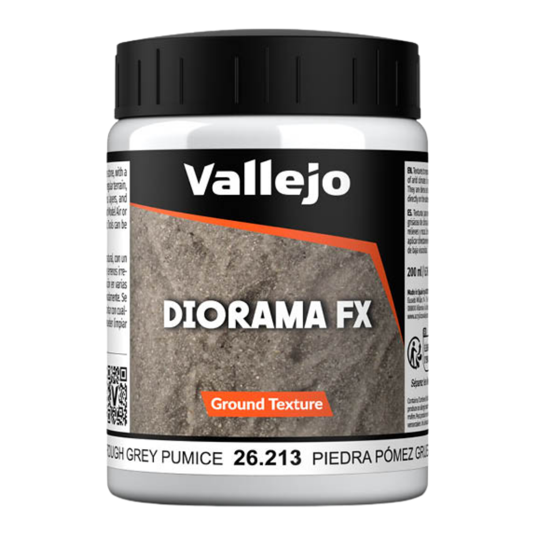 Rough Grey Pumice is a heavy paste of resin and natural pumice stone, with a rough grey finish, for surface building and irregular terrain, reliefs and peaks.