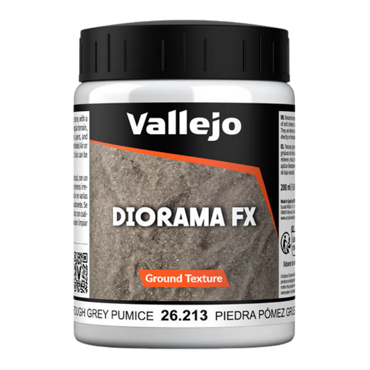 Rough Grey Pumice is a heavy paste of resin and natural pumice stone, with a rough grey finish, for surface building and irregular terrain, reliefs and peaks.