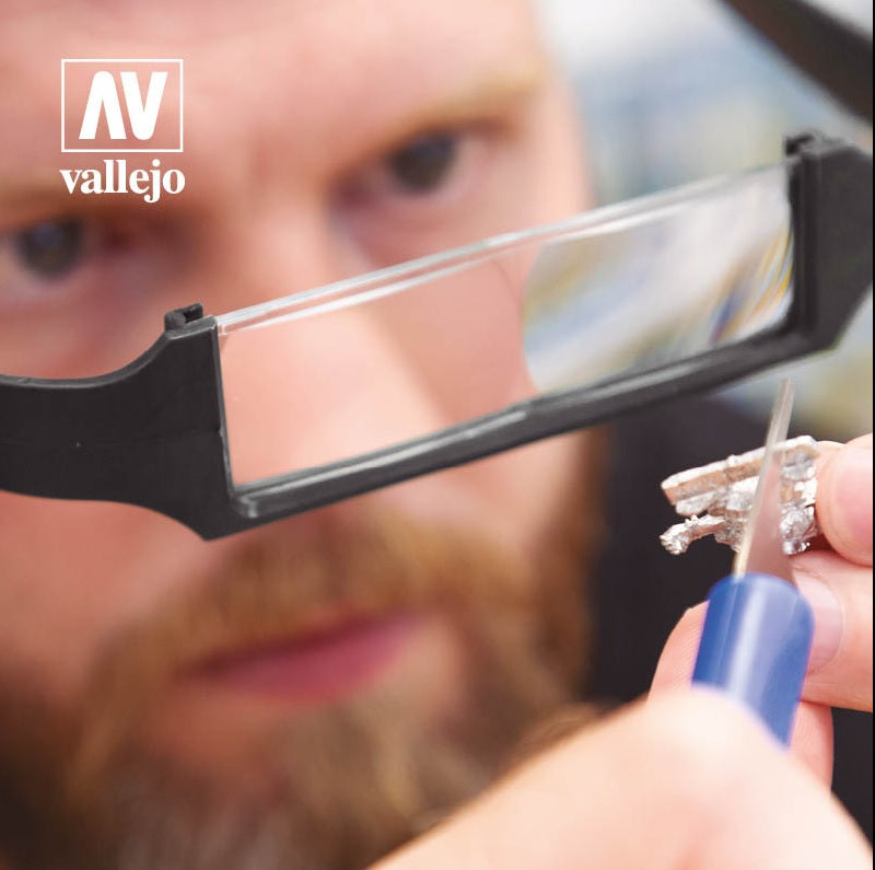 Vallejo - Lightweight Headband Magnifier with 4 Lenses